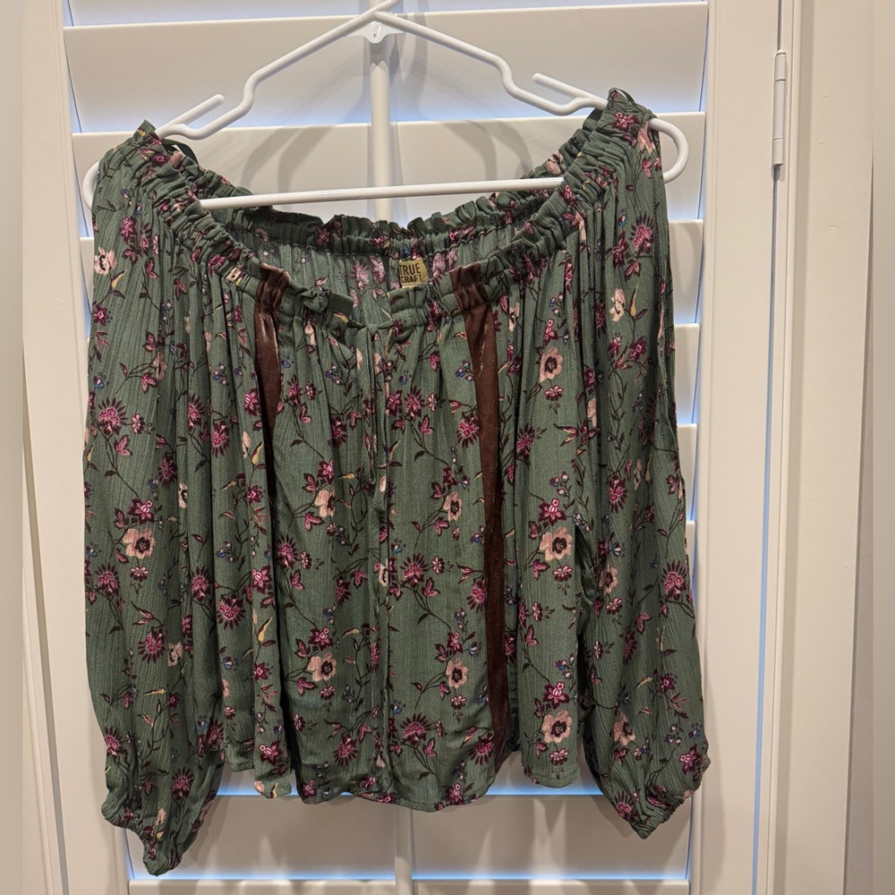 Boho flower crop top